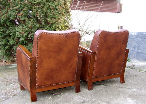 Art Deco leather upholstered furniture.