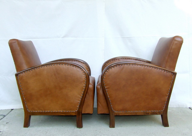Art Deco leather club chairs.